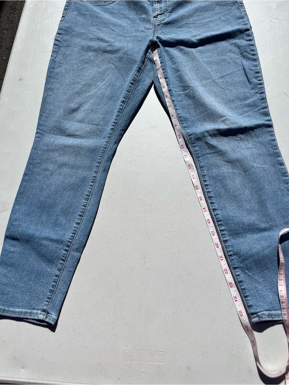 GAP Straight Leg Jeans in Light Blue